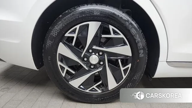 Hyundai The New Grandeur IG Hybrid id 3582399 из Кореи 15