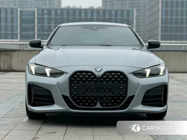 BMW 4 series 2025 Серебристо-серый из Китая, фото 5