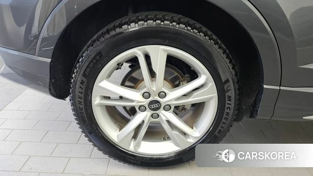 Audi Q3 (F3) id 4670822 из Кореи 27