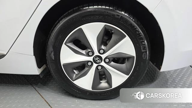 Hyundai Ionic Electric id 4626507 из Кореи 26