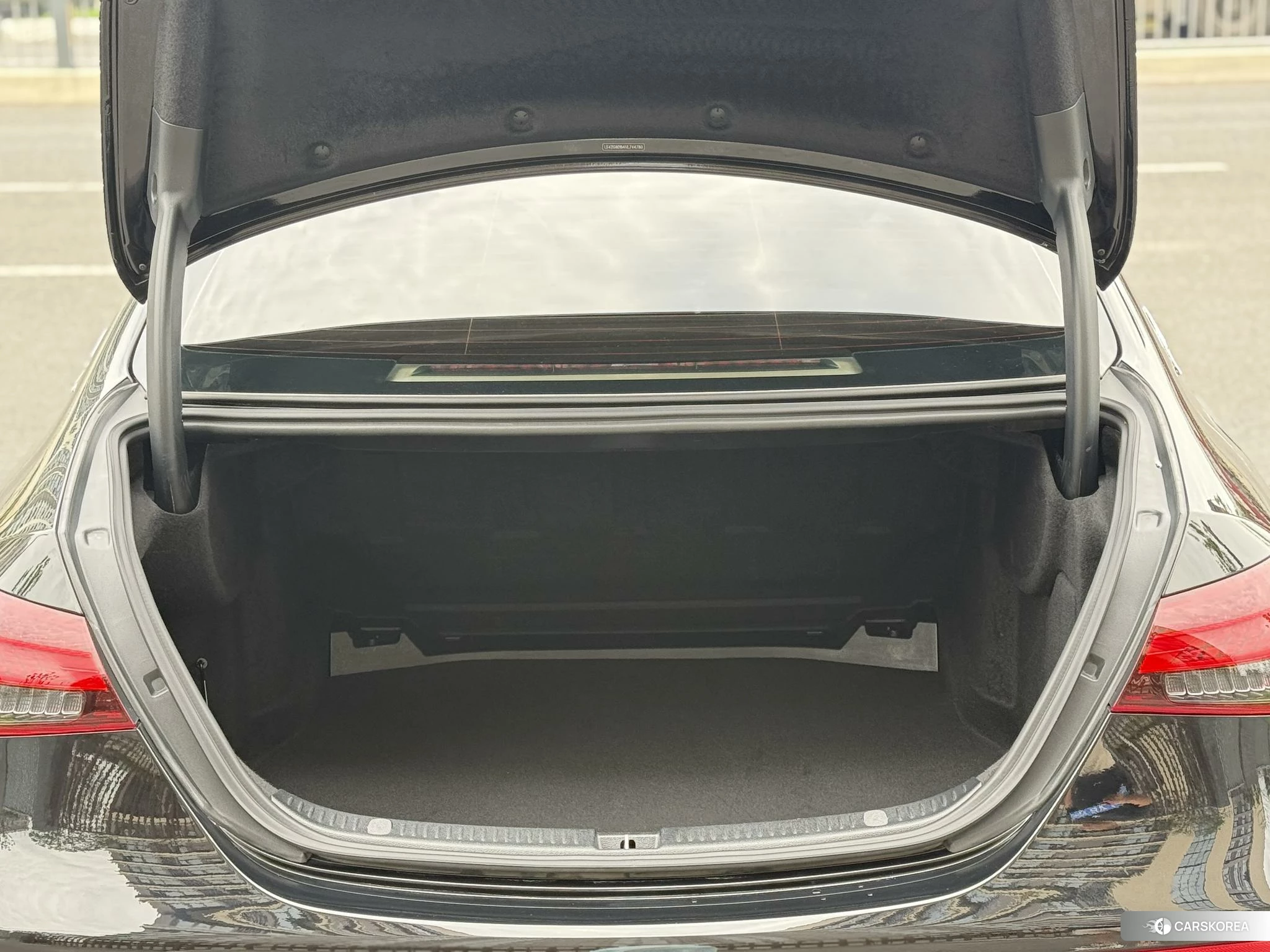 Mercedes-Benz E-class id 4440680 из Китая 14