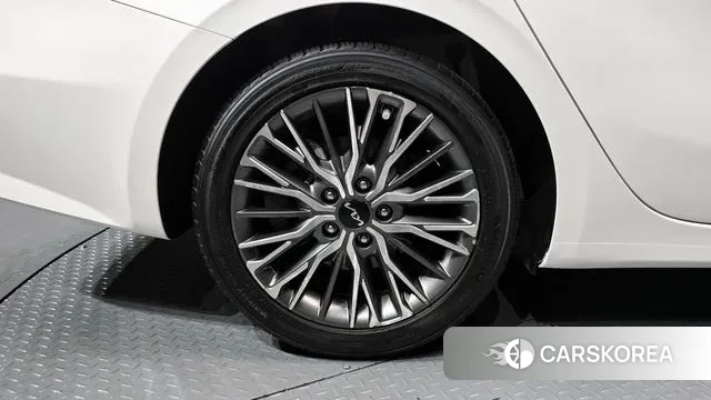 Kia The New K3 2nd generation id 3655415 из Кореи 15