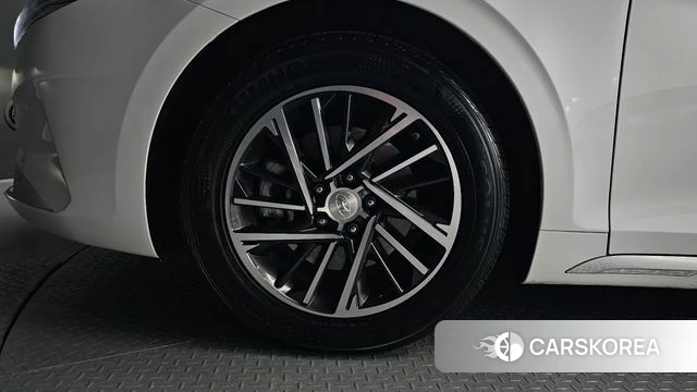 Hyundai The New Grandeur IG id 4268795 из Кореи 29