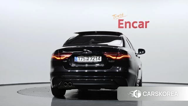 Jaguar XE id 4310074 из Кореи 27