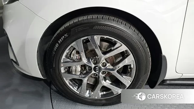 Kia The New Carnival id 3375278 из Кореи 15