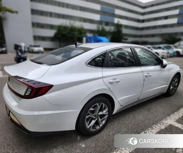 Hyundai Sonata (DN8) 2023 Белый из Кореи, фото 5