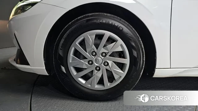 Hyundai Avante (CN7) id 3509528 из Кореи 15