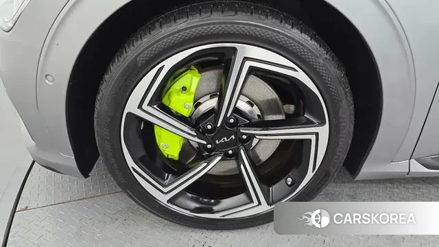 Kia EV6 id 3512807 из Кореи 15