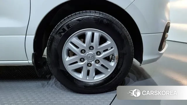 Hyundai The New Grand Starex id 3055259 из Кореи 15