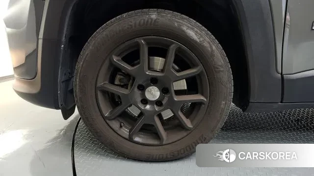 Jeep Renegade id 3385056 из Кореи 15