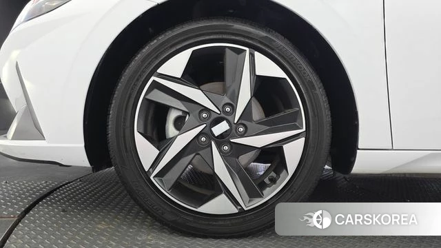 Hyundai Avante (CN7) id 4608355 из Кореи 26