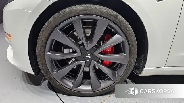 Tesla Model 3 id 3182342 из Кореи 15