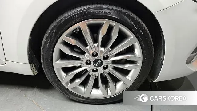 Kia K7 Premier id 3149922 из Кореи 15