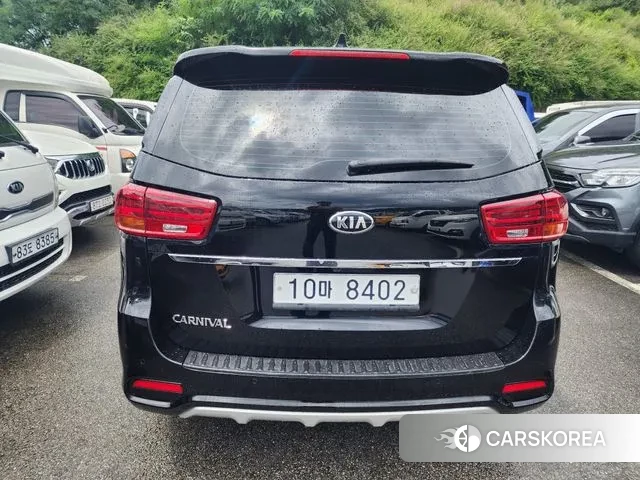Kia The New Carnival id 3041995 из Кореи 15