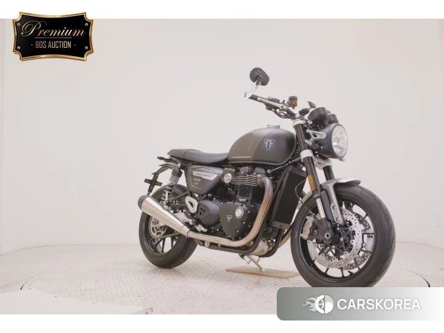 Проданный Triumph SPEED TWIN 2024 из Японии, фото 2