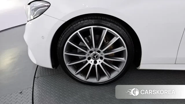 Mercedes-Benz E-Class W213 id 3274937 из Кореи 15