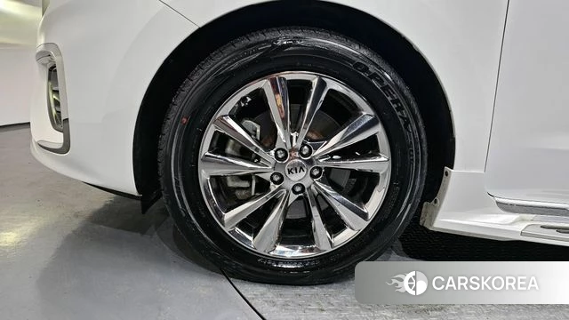 Kia The New Carnival id 3917229 из Кореи 15