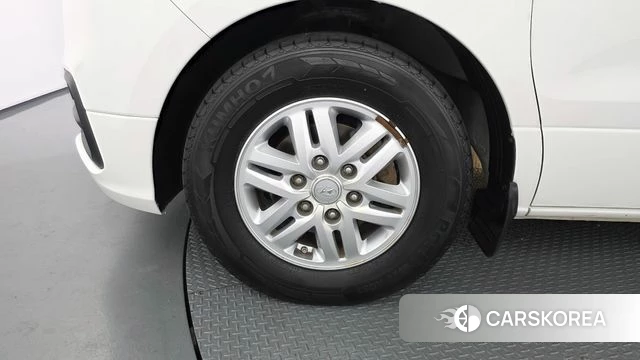 Hyundai The New Grand Starex id 4447762 из Кореи 27