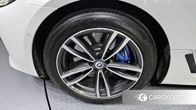 BMW 6 Series GT (G32) id 3473375 из Кореи 15