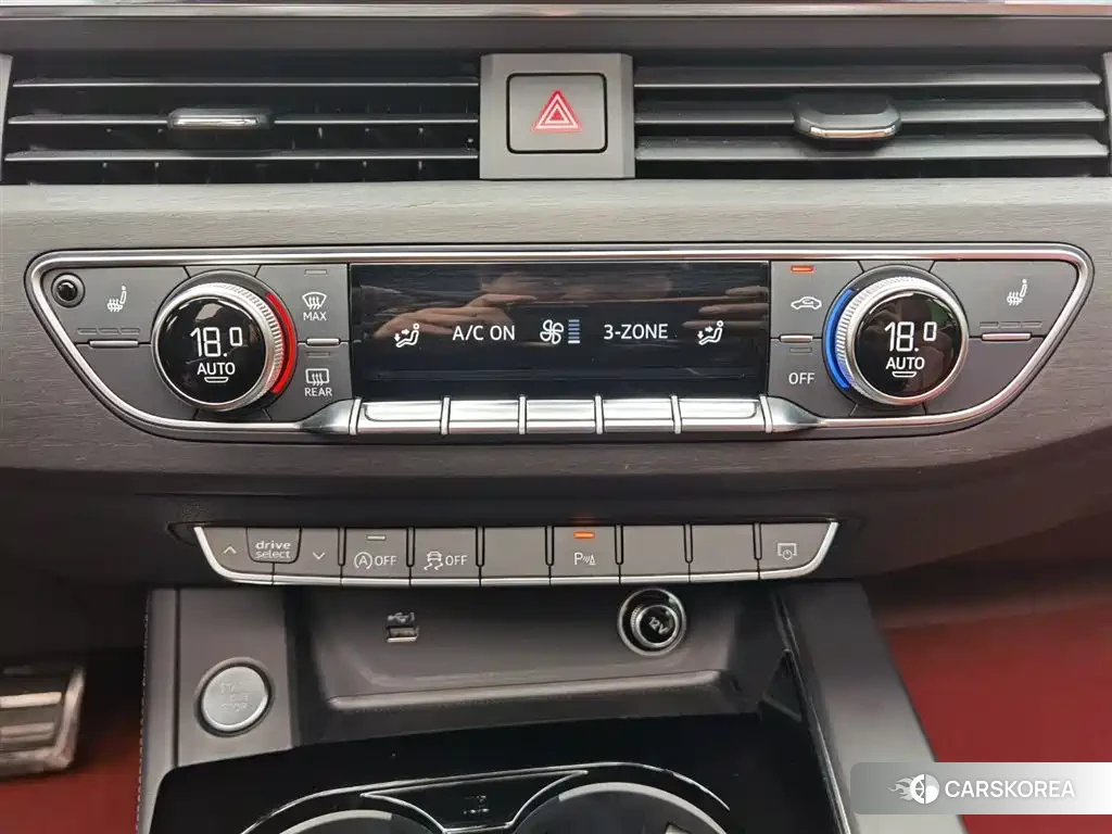 Audi A4L id 4599614 из Китая 26