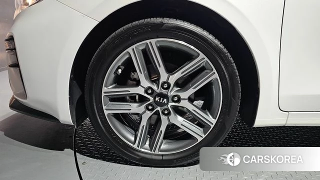 Kia Come New K3 id 4923768 из Кореи 15