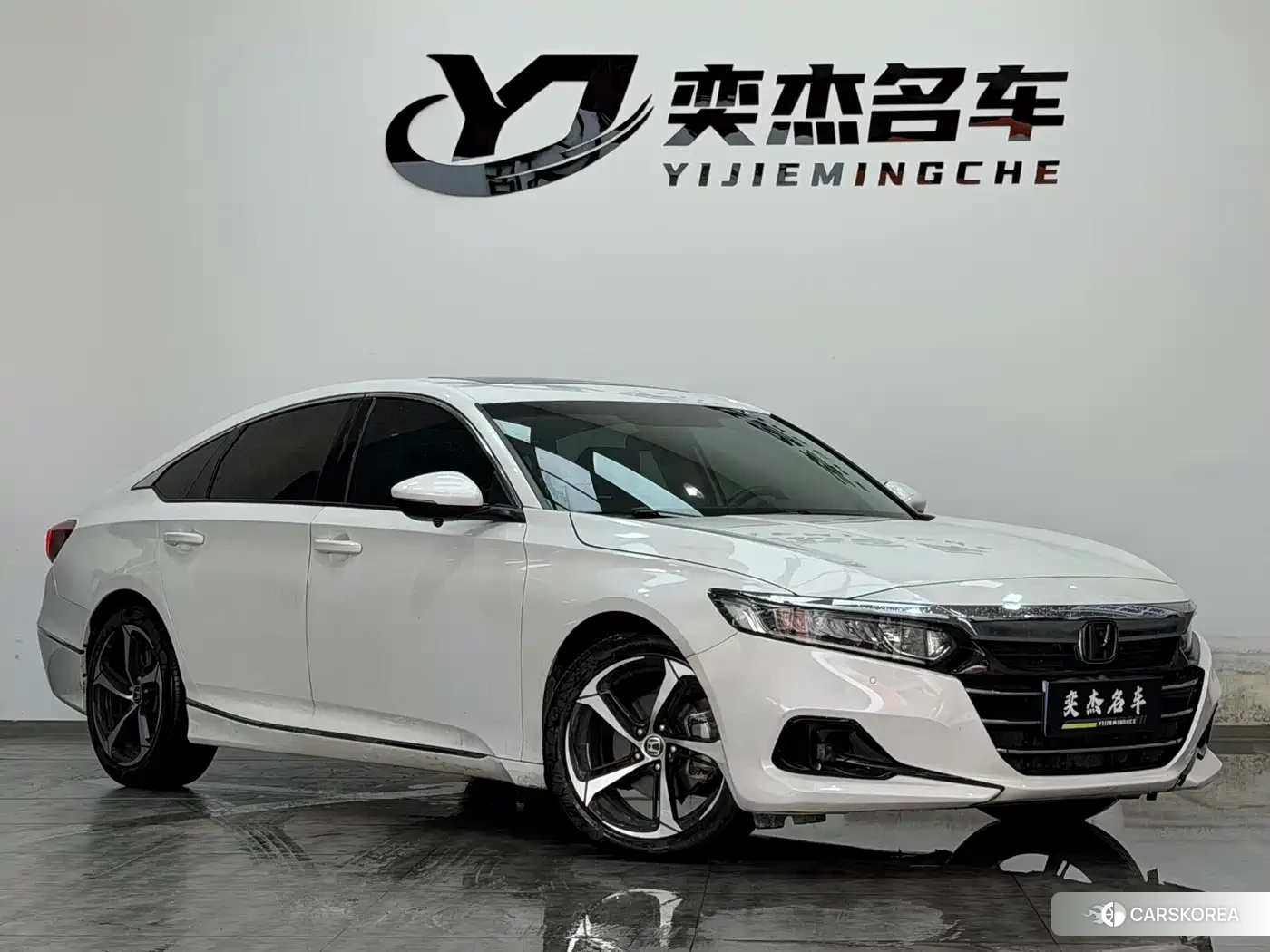 Honda Accord id 4547590 из Китая 9