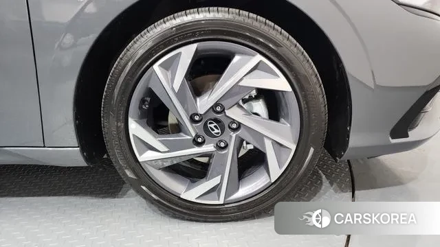 Hyundai The New Avante Hybrid (CN7) id 3731217 из Кореи 15