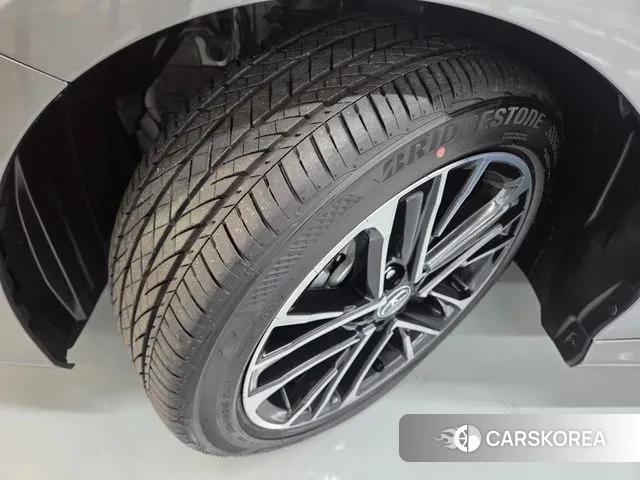 Toyota Camry (XV80) id 3706548 из Кореи 15