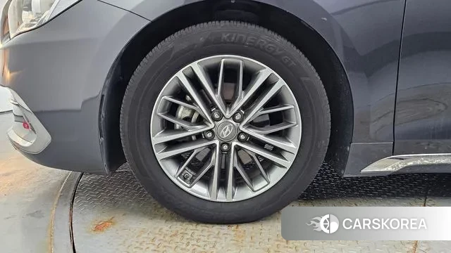 Hyundai Grandeur IG id 3161828 из Кореи 15