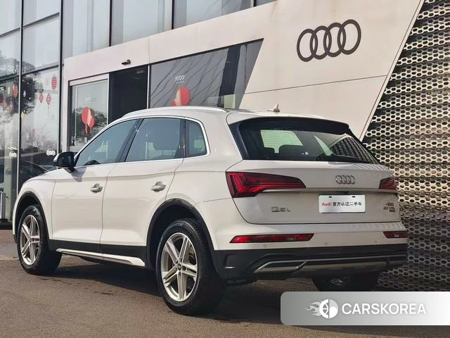 Audi Q5L 2024 Белый из Китая, фото 5
