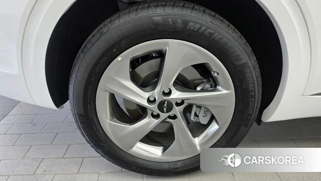 Genesis GV70 id 4700518 из Кореи 15