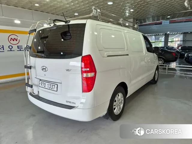 Hyundai The New Grand Starex id 3599055 из Кореи 12