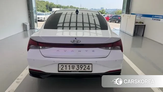 Hyundai The New Avante (CN7) id 2979622 из Кореи 13