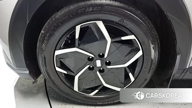 Hyundai Ionic 5 id 3787381 из Кореи 15