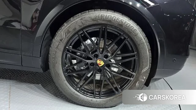 Porsche Cayenne (PO536) id 3571619 из Кореи 15