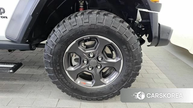 Jeep Gladiator (JT) id 3800596 из Кореи 15