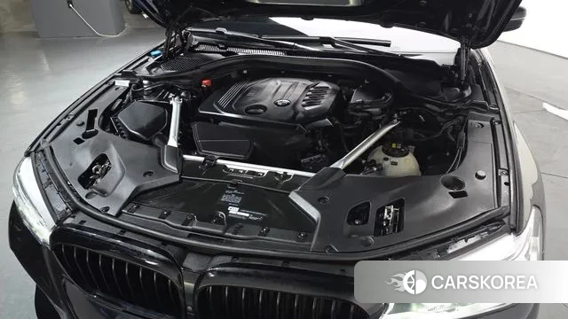 BMW 5 Series (G30) id 3520557 из Кореи 15