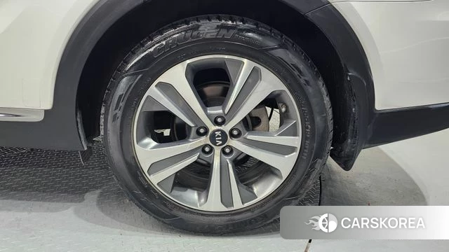 Kia The New Sorento id 4596432 из Кореи 26