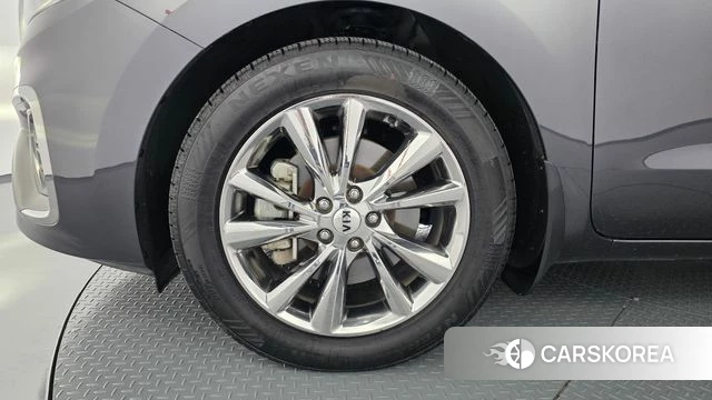 Kia The New Carnival id 3936823 из Кореи 15