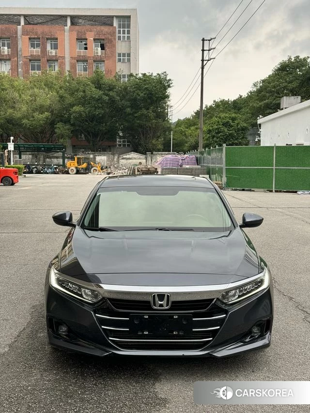 Honda Accord id 4313447 из Китая 7