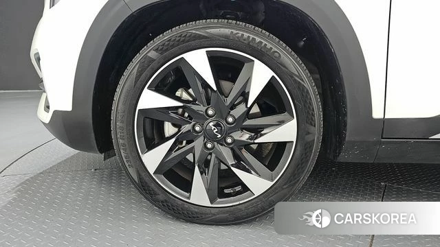 Kia Seltos id 4343673 из Кореи 29