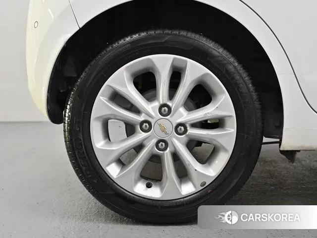 Chevrolet (GM Daewoo) The New Spark id 3330127 из Кореи 15