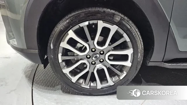 Ssangyong Torres id 3518028 из Кореи 15