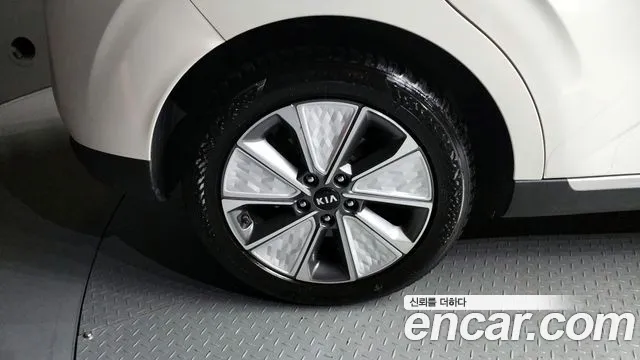 Kia Soul Booster EV id 2843794 из Кореи 15