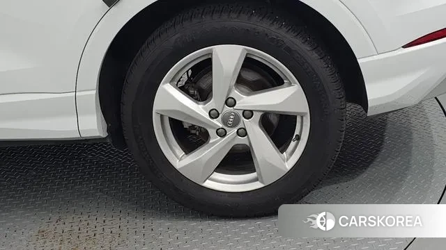 Audi Q3 (F3) id 3013210 из Кореи 15