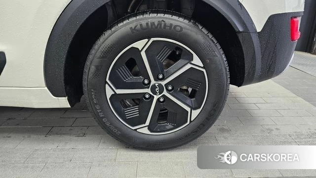 Kia Di Ol Nu Niro id 4561712 из Кореи 15