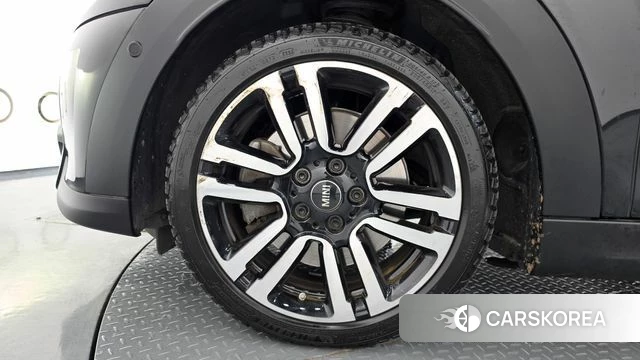Mini Cooper S id 4645303 из Кореи 28