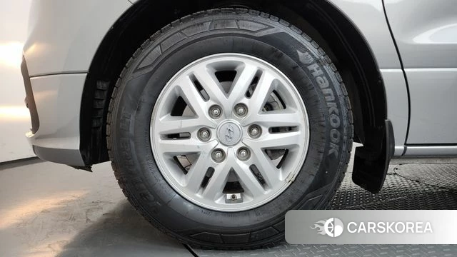 Hyundai The New Grand Starex id 4435581 из Кореи 28