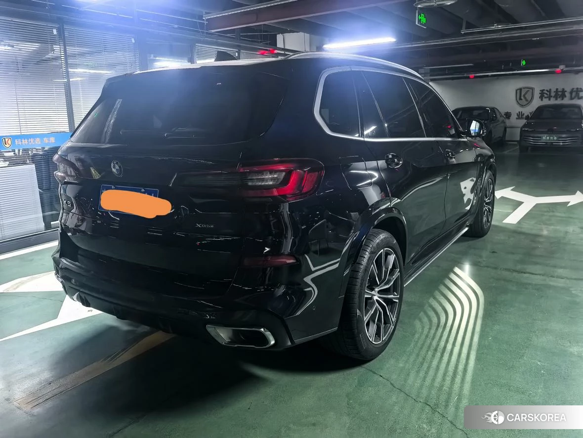 BMW X5 id 4486616 из Китая 7