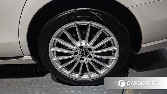 Mercedes-Benz E-Class W213 id 3621629 из Кореи 15